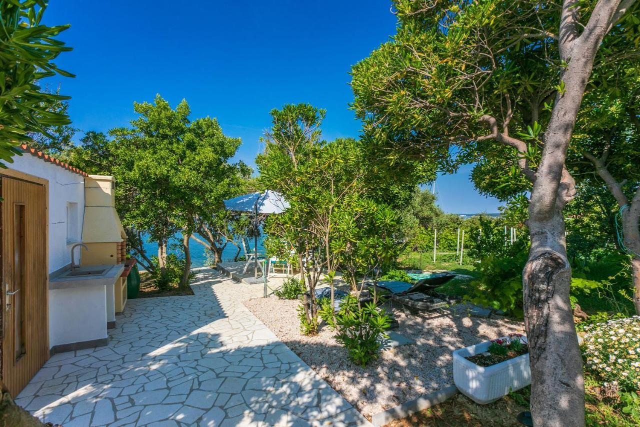 Apartments And Rooms Bianca Barbat na Rabu Exterior photo