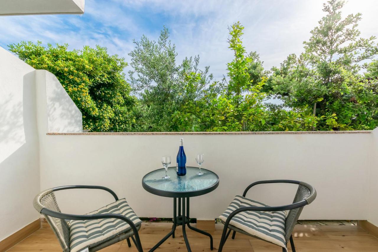 Apartments And Rooms Bianca Barbat na Rabu Exterior photo