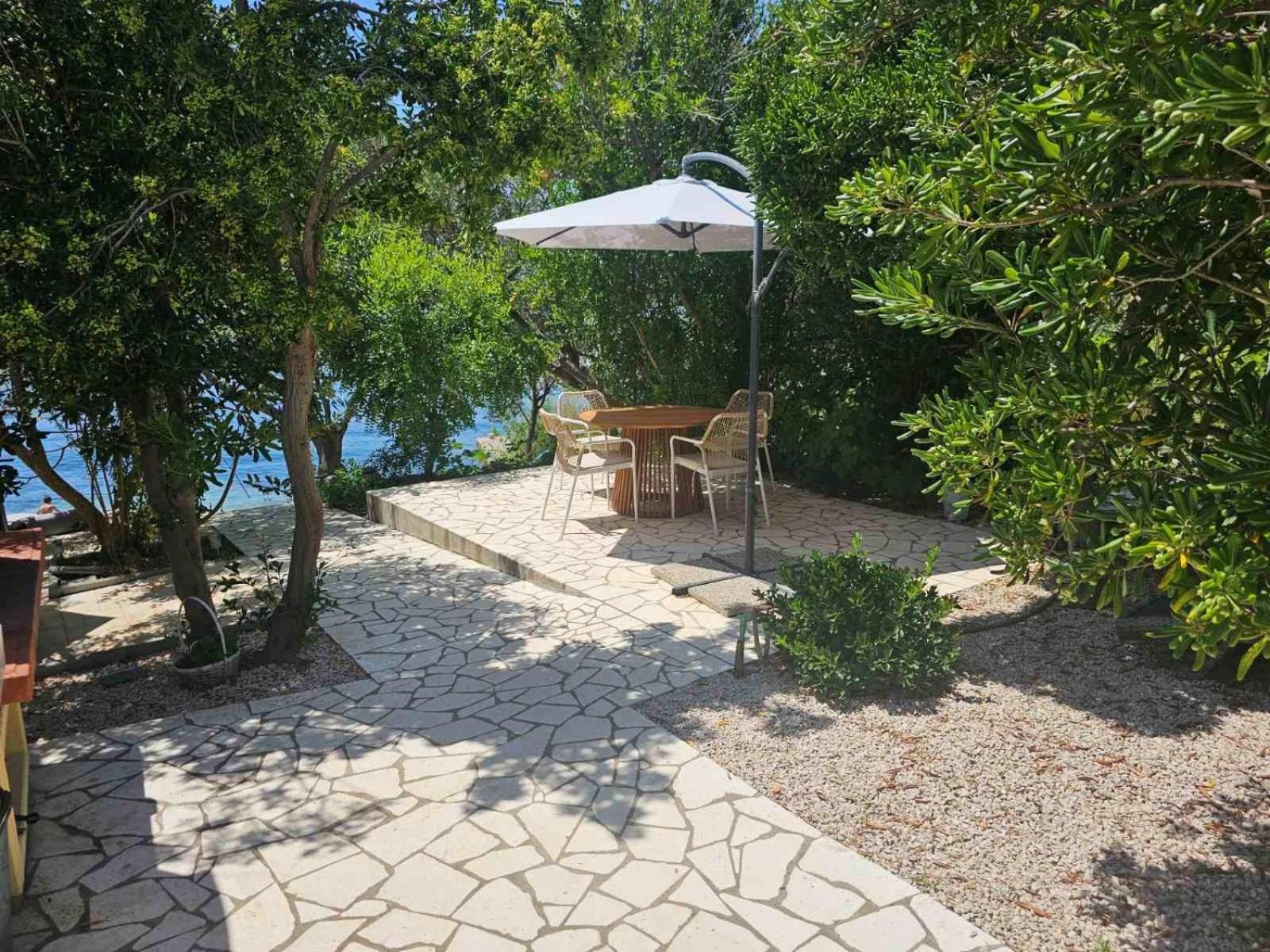 Apartments And Rooms Bianca Barbat na Rabu Exterior photo